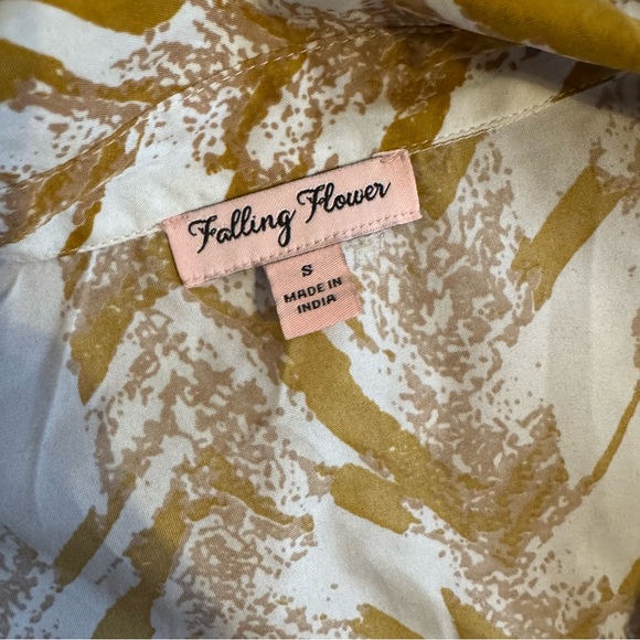 Falling Flower Yellow White Abstract Patterned Dress Size S NWOT - Picture 4 of 7